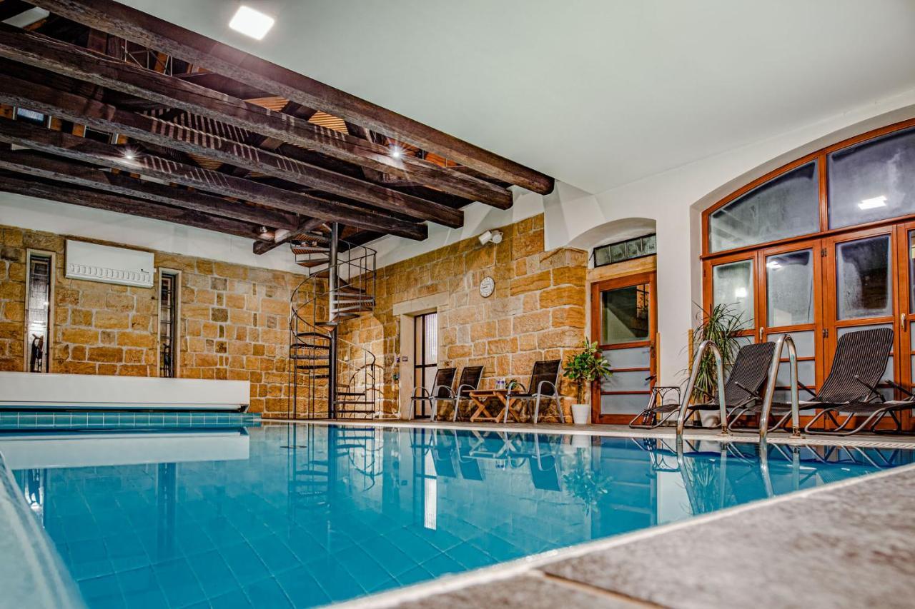 Wellness Hotel Zamecek Jetřichovice Dış mekan fotoğraf