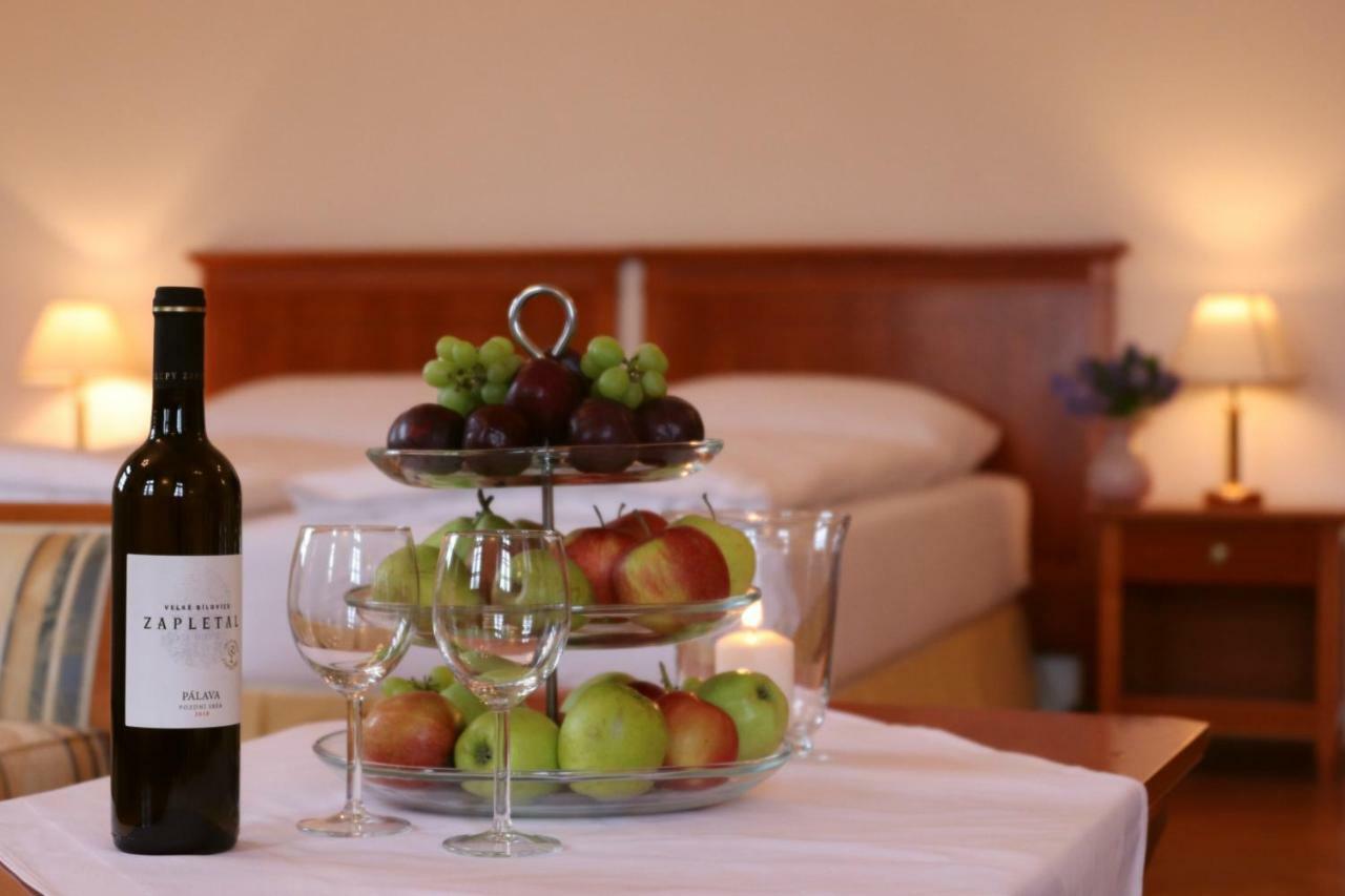 Wellness Hotel Zamecek Jetřichovice Dış mekan fotoğraf